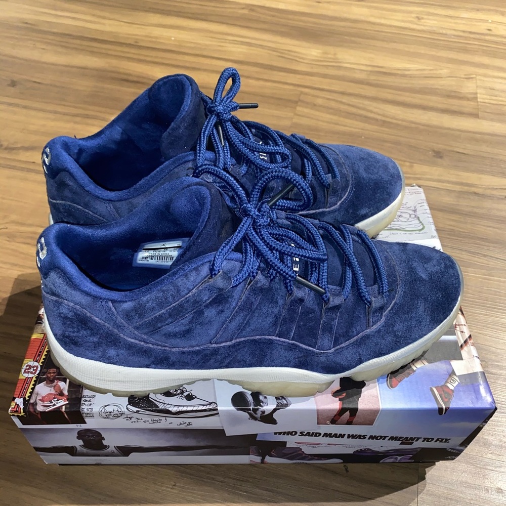 Jordan 11 Derek Jeter Edition